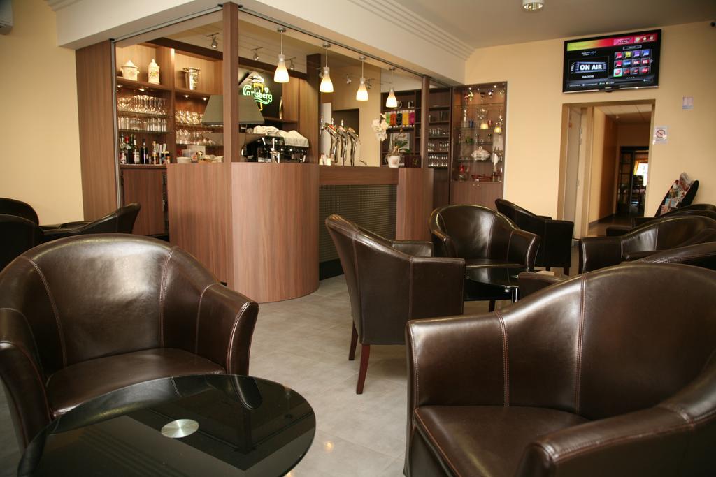Hotel Logis Hotel- Restaurant La Renaissance 3*